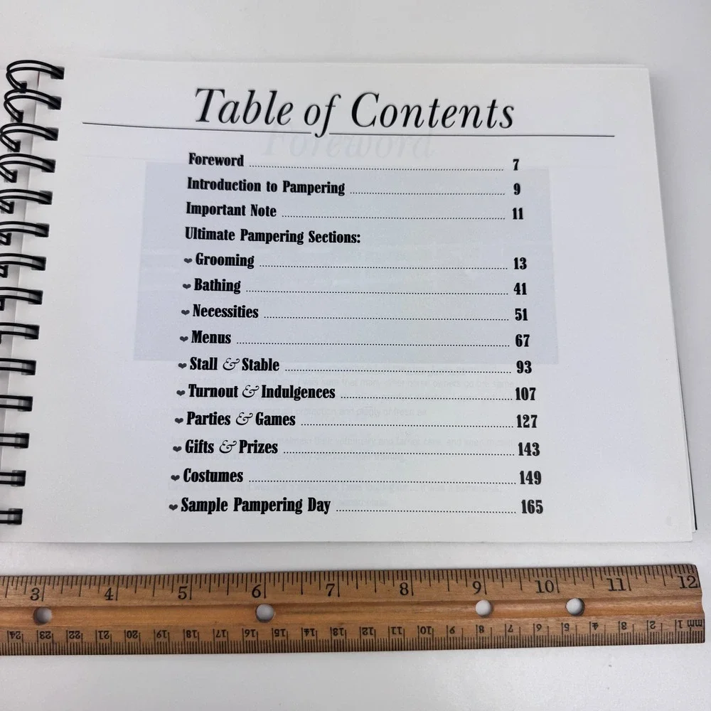 Vtg 2001 Ultimate Guide to Pampering your Horse Hardcover Spiral‎ Bound READ